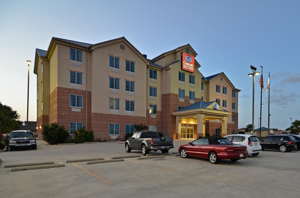Comfort Suites New Orleans East Zewnętrze zdjęcie