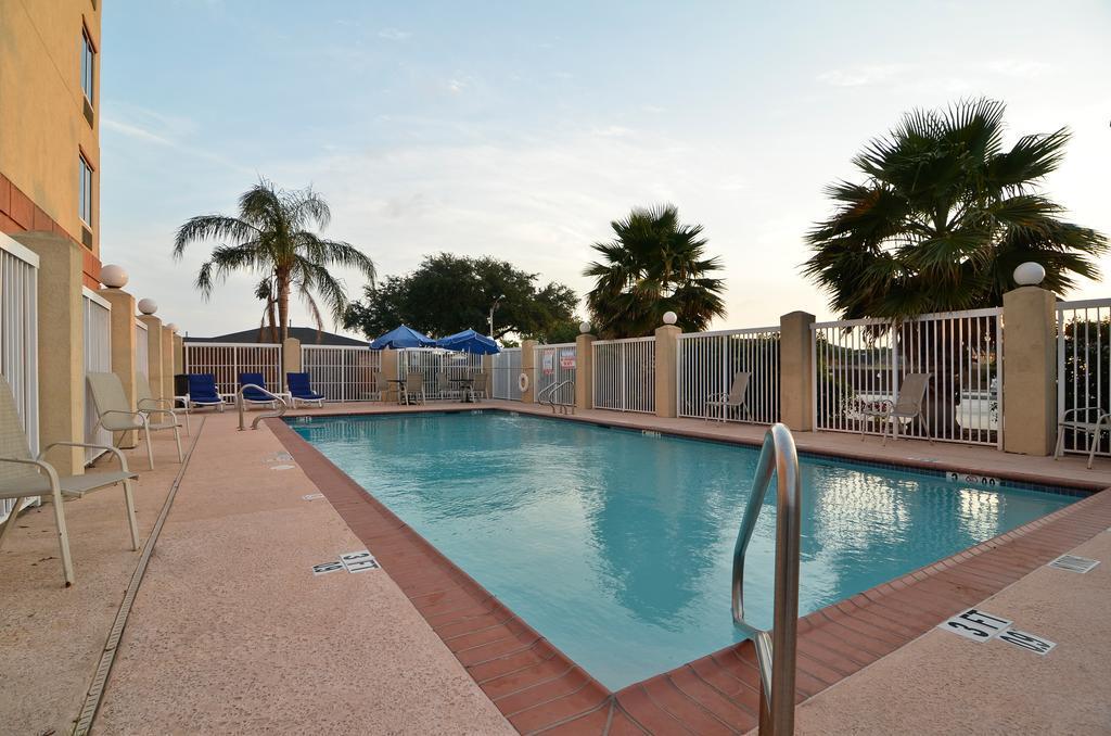 Comfort Suites New Orleans East Zewnętrze zdjęcie