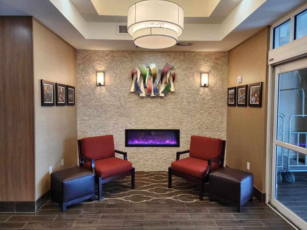 Comfort Suites New Orleans East Zewnętrze zdjęcie