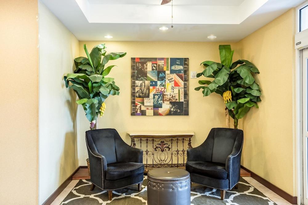 Comfort Suites New Orleans East Zewnętrze zdjęcie