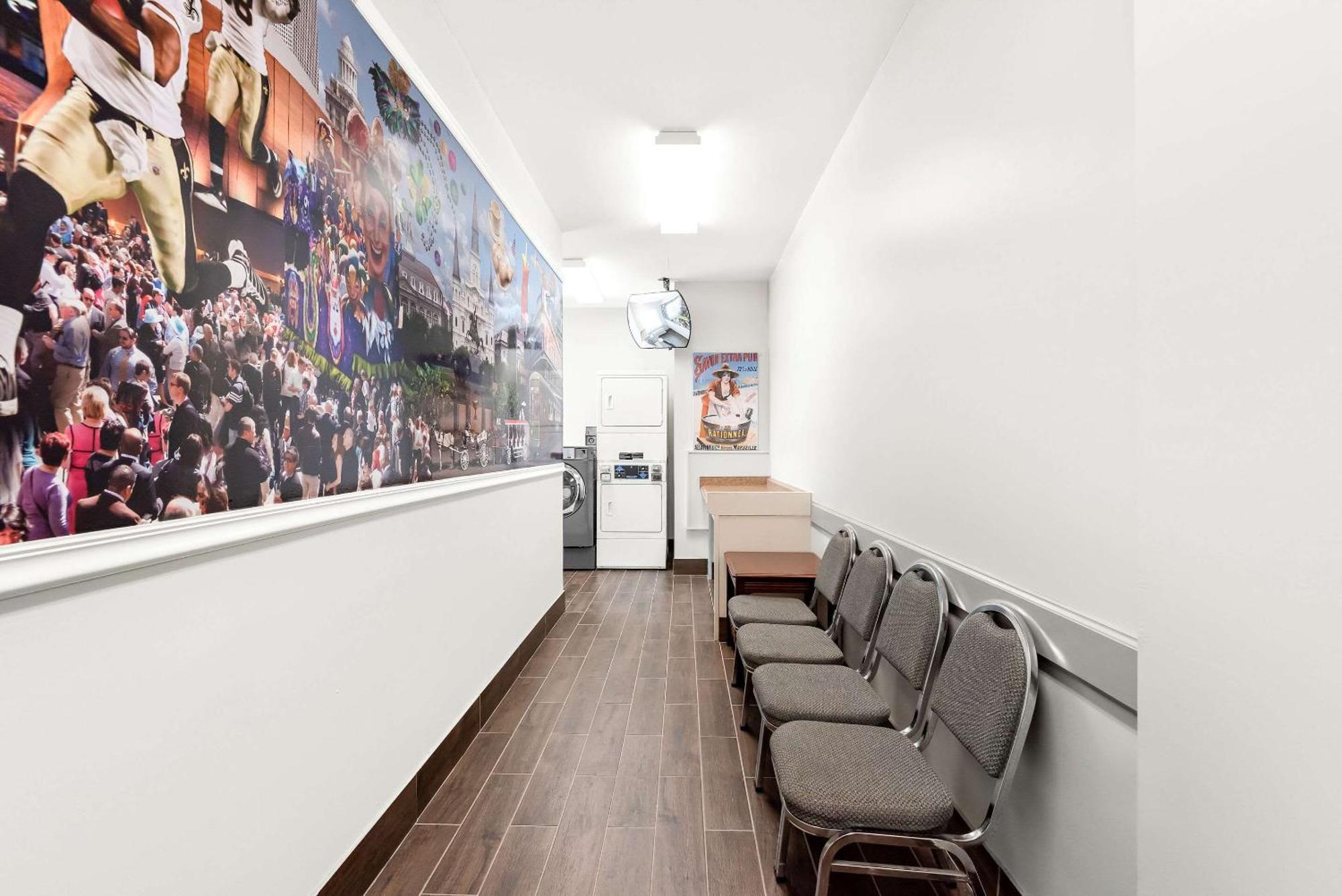 Comfort Suites New Orleans East Zewnętrze zdjęcie